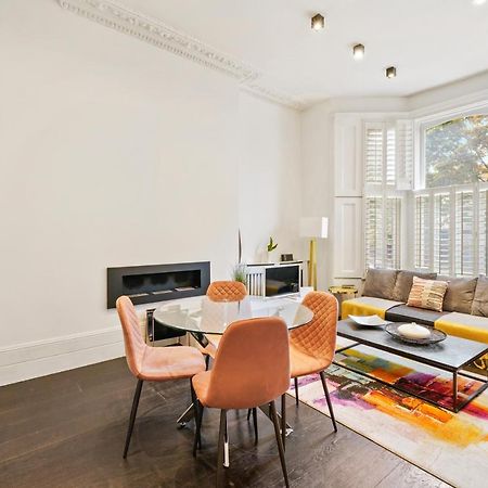 1 & 2 Bed Cosy Apartments Next To Earls Court Free Wifi Londra Exterior foto