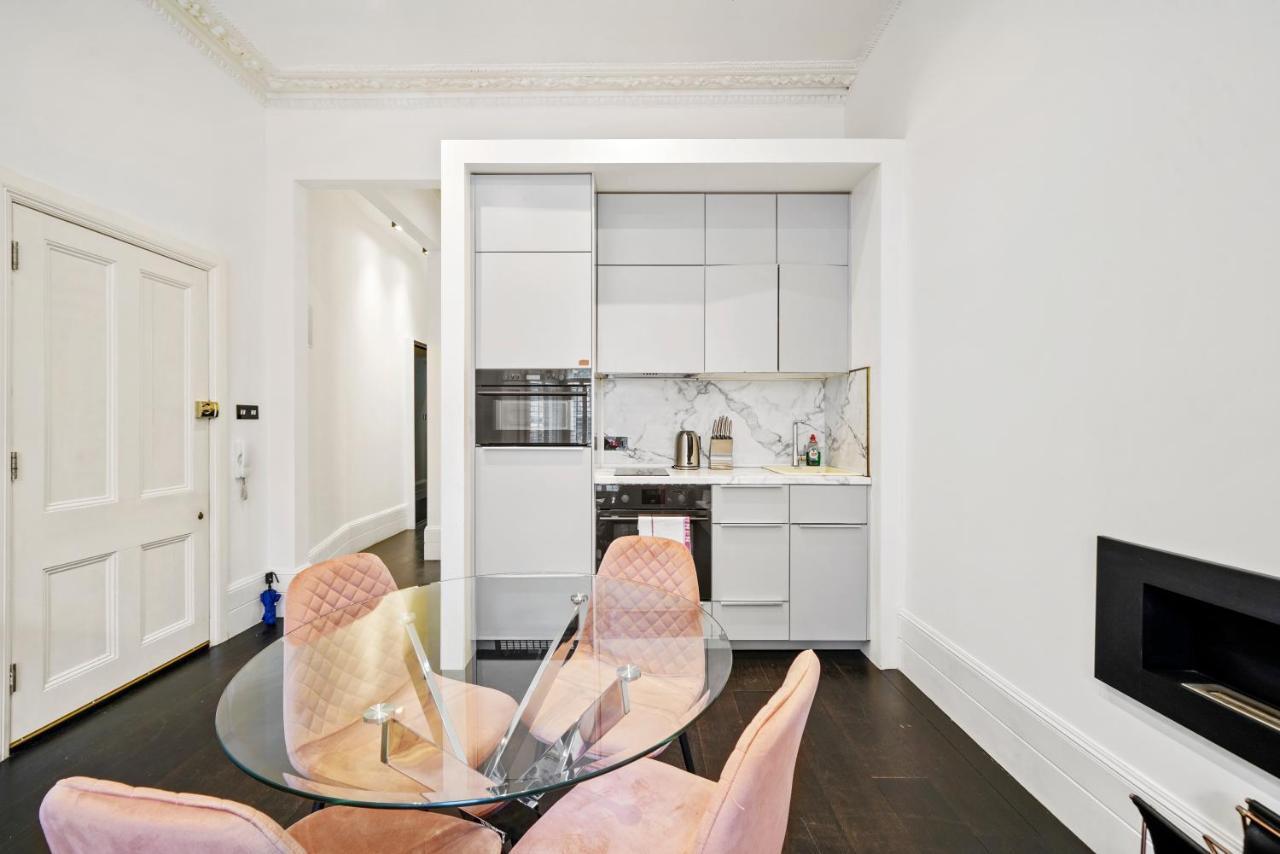 1 & 2 Bed Cosy Apartments Next To Earls Court Free Wifi Londra Exterior foto